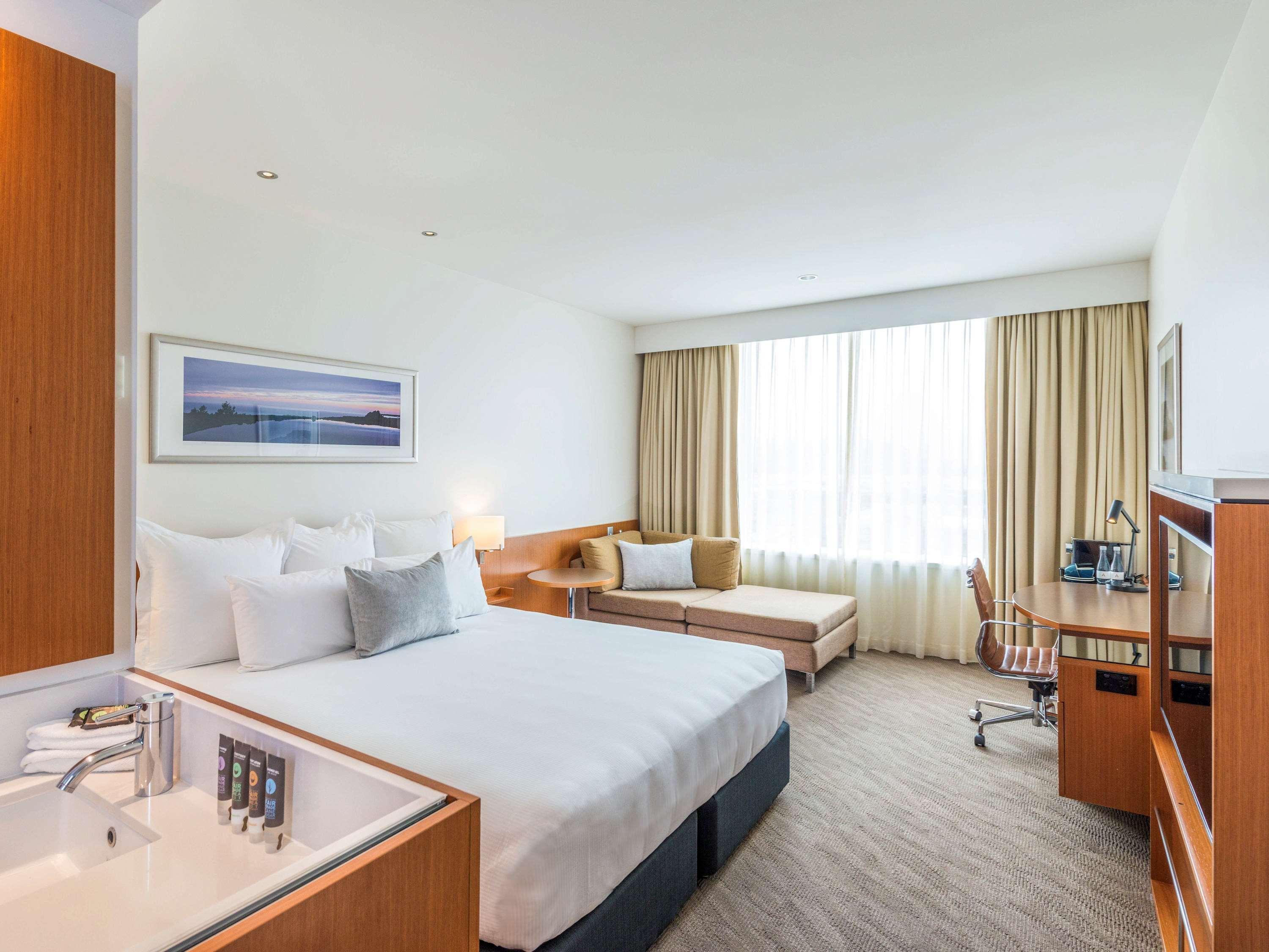 Novotel Christchurch Cathedral Square Ngoại thất bức ảnh