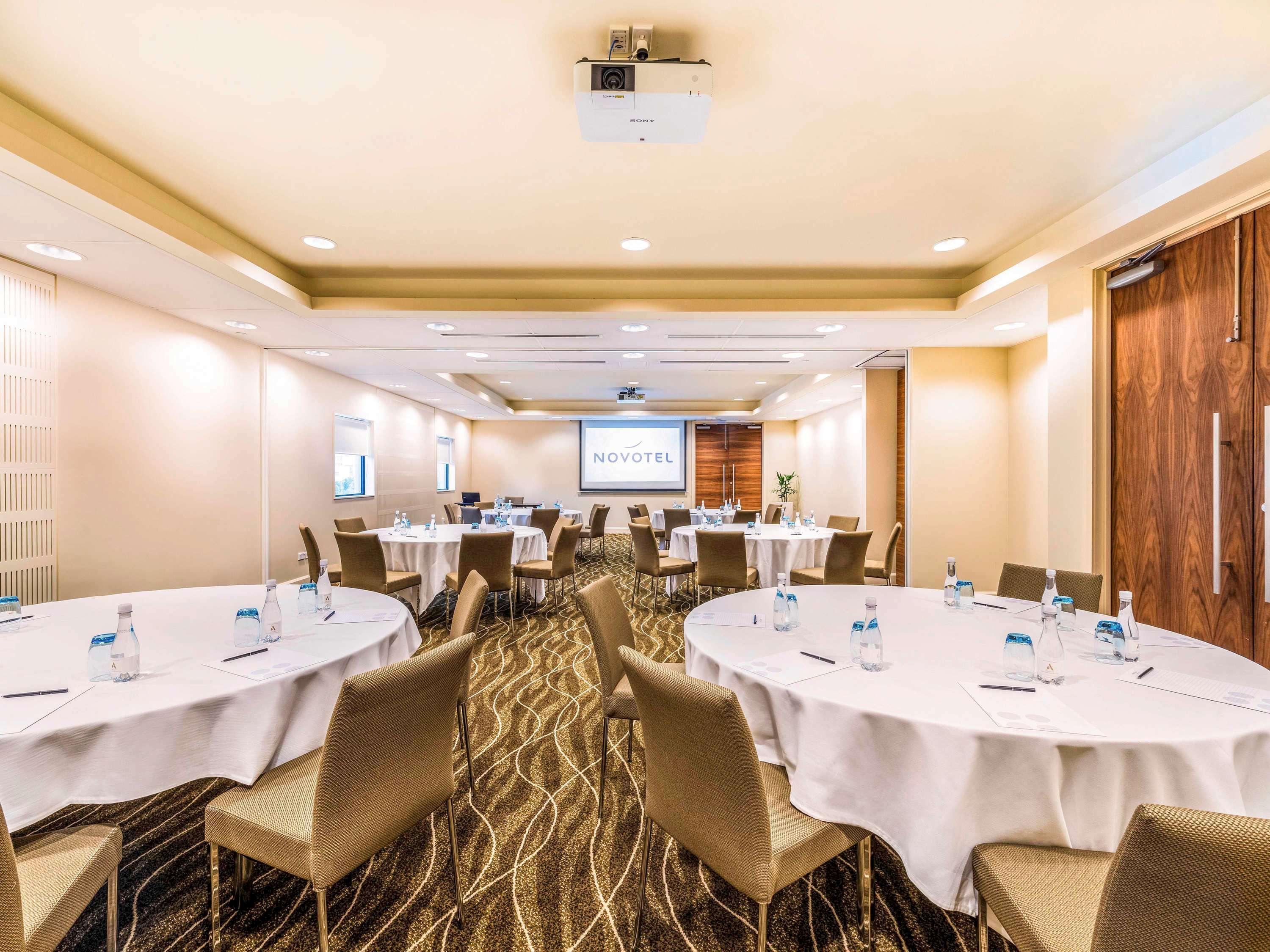Novotel Christchurch Cathedral Square Ngoại thất bức ảnh